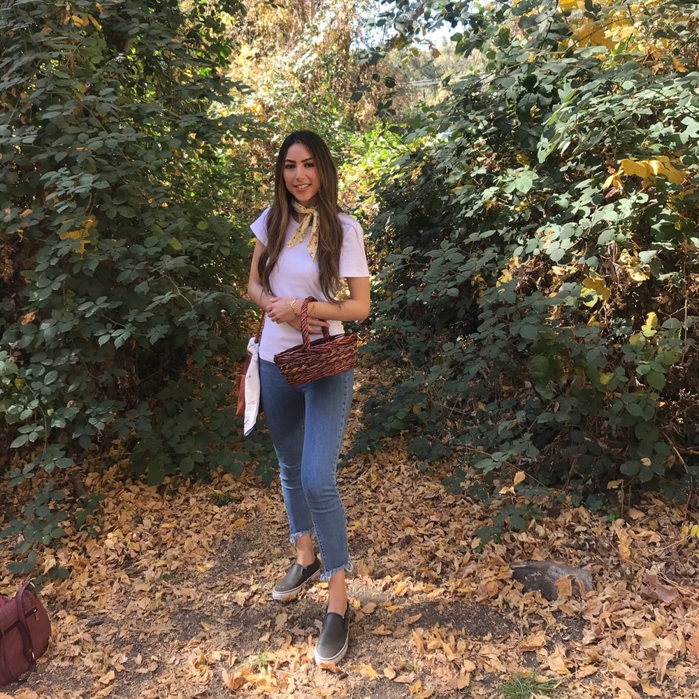 Meet your Posher, Amany